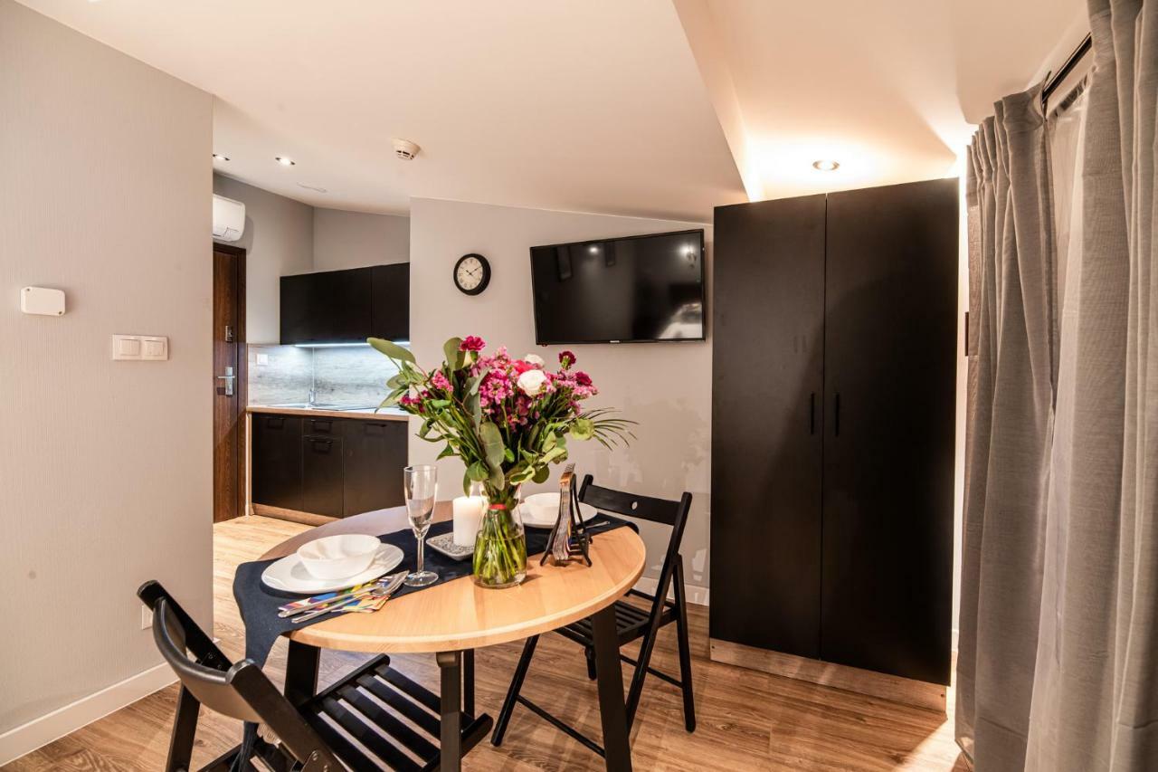 Lubomirskiego 23 Residence - Great Location, 10 Min To Main Square By Foot, Right Next To Main Rail And Bus Station Краків Екстер'єр фото